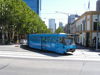 トラム（オーストラリア　メルボルン市内）Sightseeing tour of the city in Australian Melbourne：メルボルン観光＞格安ツアー＞激安航空券＞海外ツアー＞オーストラリア旅行Siteの写真